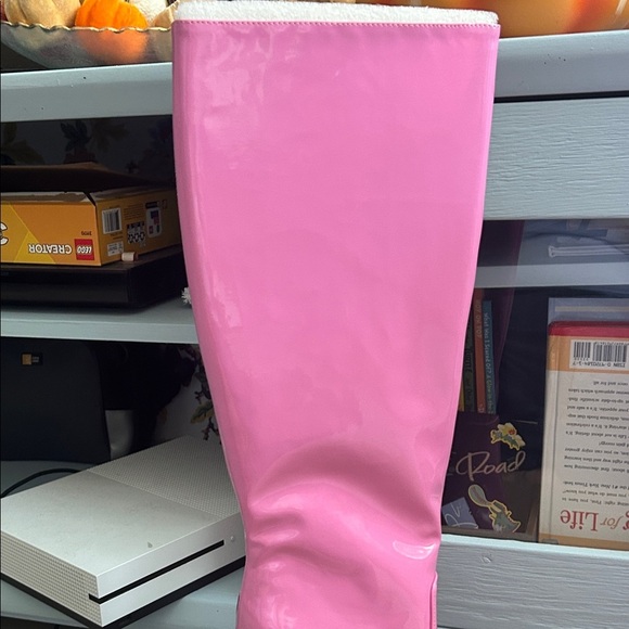 Steve Madden Glossy Pink Heeled Boots - Picture 10 of 12
